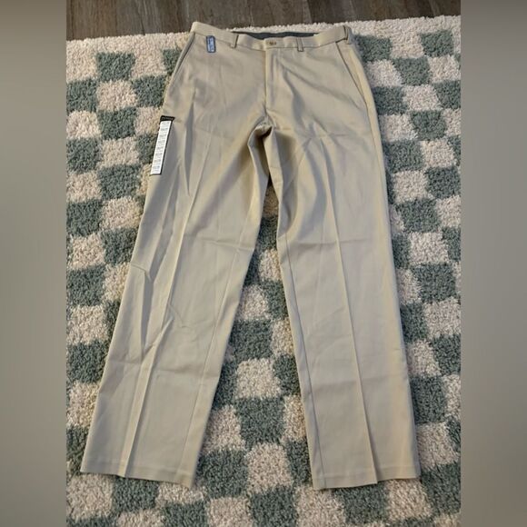 NWT Haggar Dress Pant Classic Fit Premium Casual Pant Khaki Tan Size 34 x 32 New - Picture 2 of 7